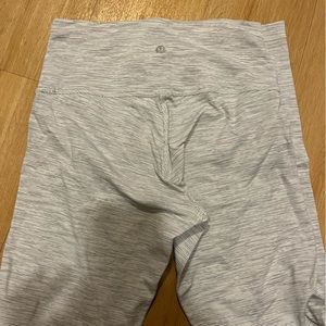 align lululemon leggings  size 6